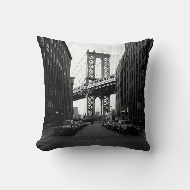 MANHATTAN BRIDGE THROW PILLOW (Front)
