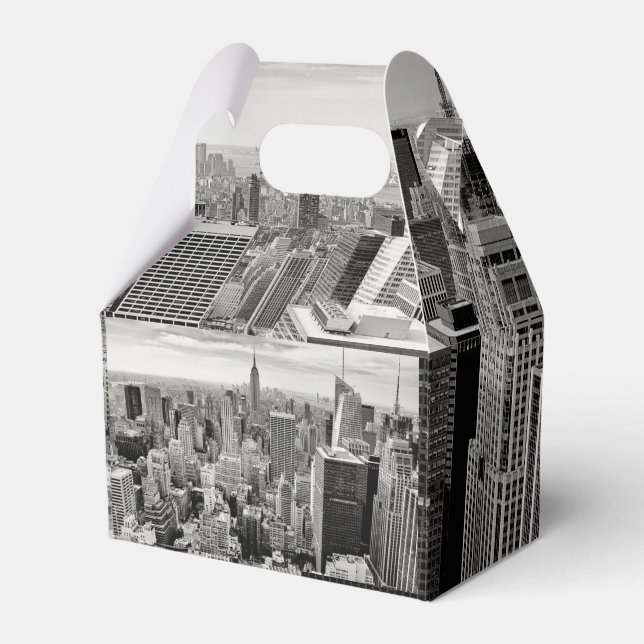 Manhattan, New York (black & white panorama) Favor Box (Front Side)