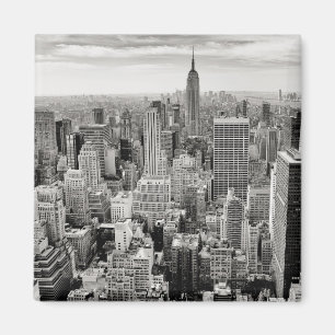 Manhattan, New York (black & white panorama) Magnet