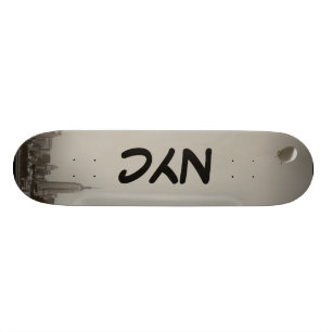 Manhattan skyline,  NYC Skateboard