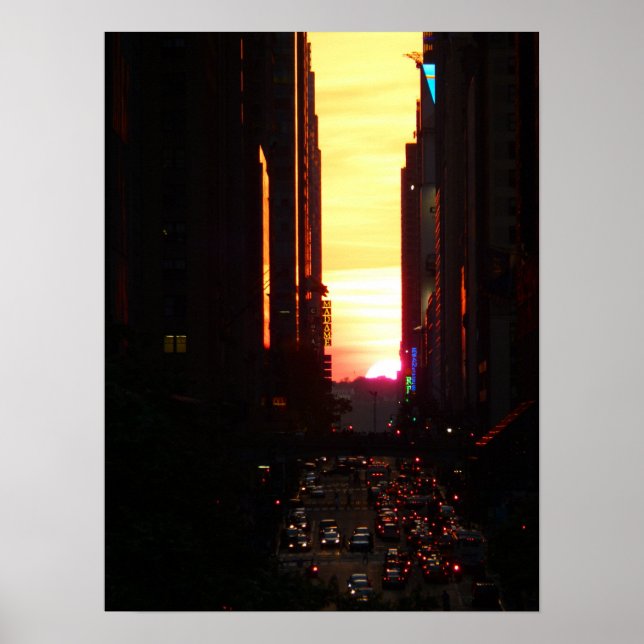 Manhattanhenge Sunset New York City, Medium Poster (Front)