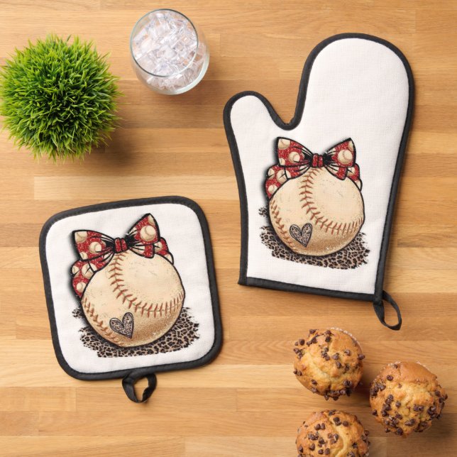 manic and kitchen glove oven mitt & pot holder set (Top Down)