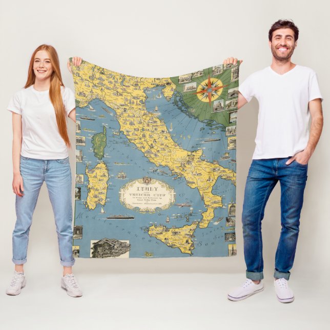 Map of Italy with Vatican City Fleece Blanket (In Situ)