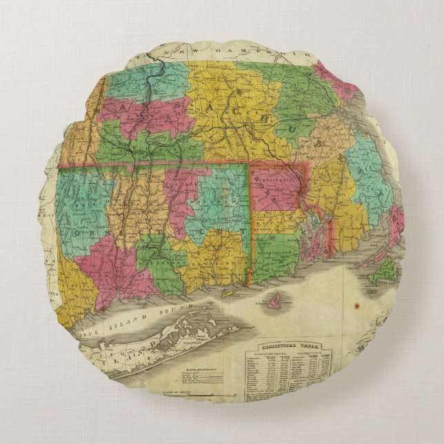 Map of Massachusetts and Connecticut Round Pillow (Front)