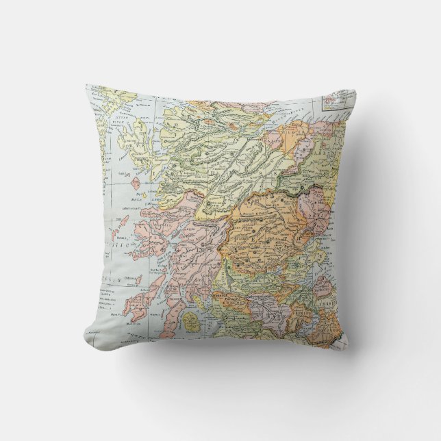 MAP: SCOTLAND THROW PILLOW (Front)