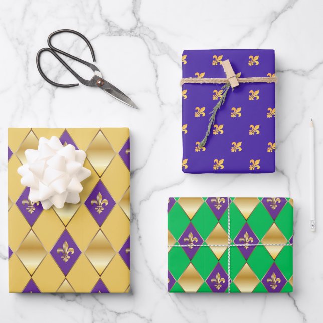 Mardi Gras Carnival Fleur de Lis Diamond Decor Wrapping Paper Sheet (Front)