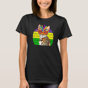 Mardi Gras Party Cat Mask Beads 2 T-Shirt