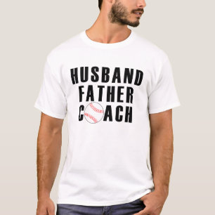 Mari, père, et T-shirt d'entraîneur