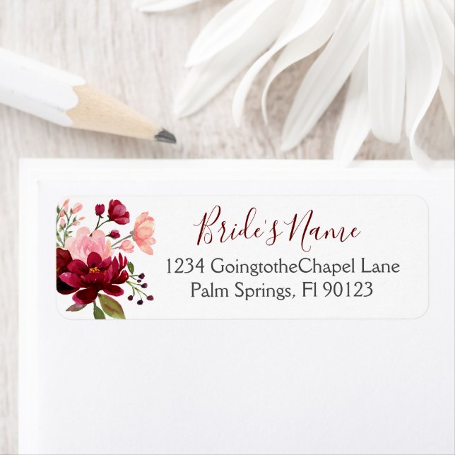 Mariage Burgundy Rose Poudré Fleurs Aquarelle (En situation)