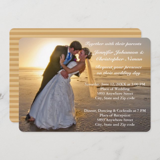 Mariage Couple sur Sunset Beach Mariage Invitation (Devant / Derrière)