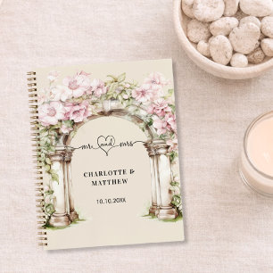 Mariage du livre d'hôtes m mrs coeur rose florales