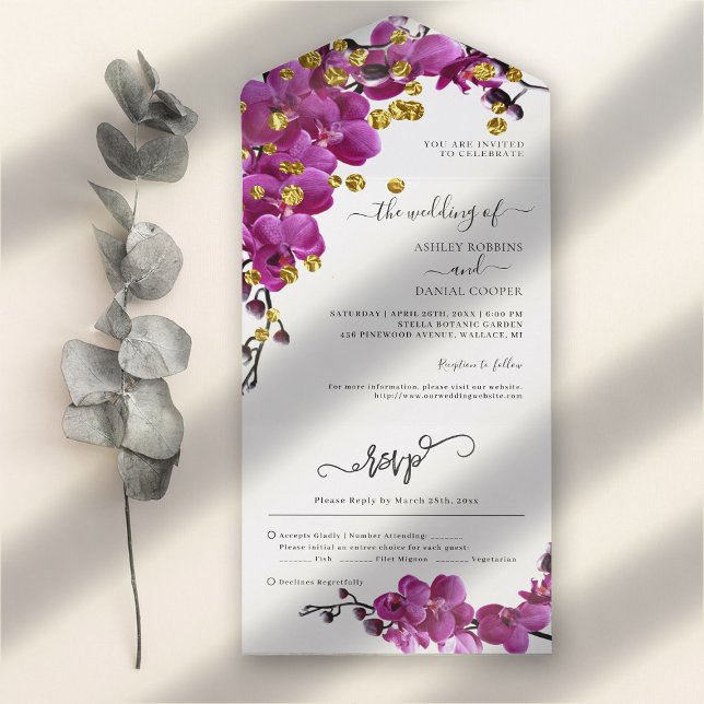 Mariage En Fleur Violet Tout En Une Invitation (Créateur téléchargé)
