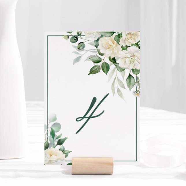 Mariage Eucalyptus Fleurs blanches Numéro de table (Créateur téléchargé)