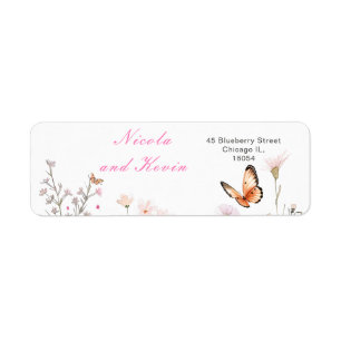 Mariage floral à papillon rose profond du printemp