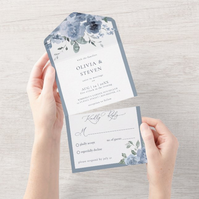Mariage Floral Bleu Dusty tout en une invitation (Déchirure)