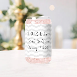 Mariage motif en chevron gris et blanc