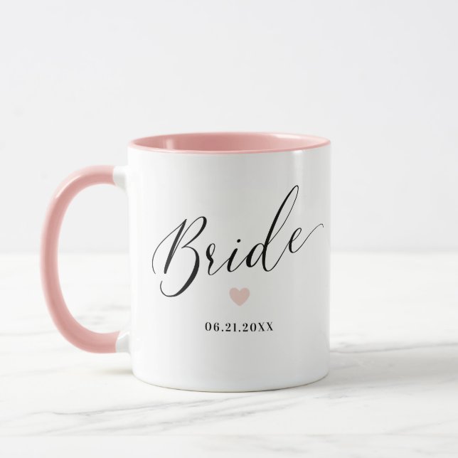 Mariée de script personnalisé Mariage cadeau Mug (Gauche)