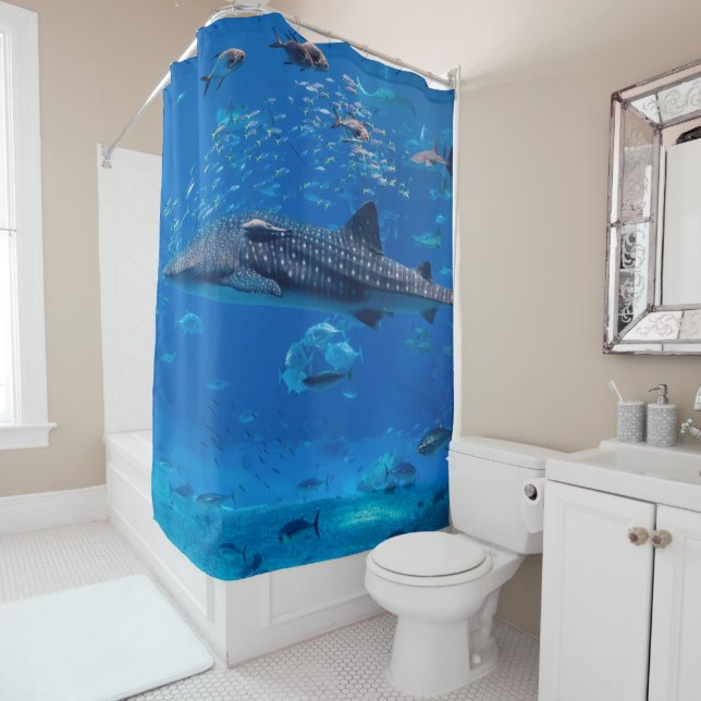 MARINE LIFE. SHARK WHALE MANTA RAY FISH OCEAN (In Situ)