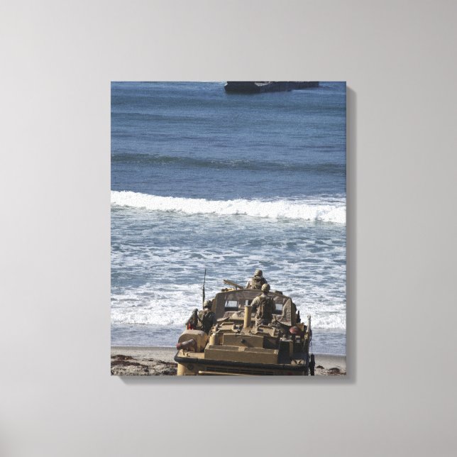 Marines anticipate the arrival canvas print (Front)