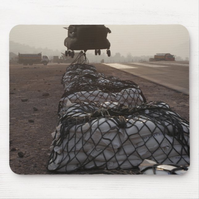 Marines attach sling loads mouse pad (Front)
