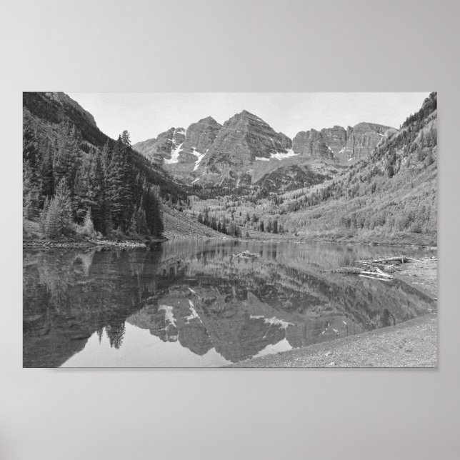 Maroon Bells in Autumn, Colorado B/W Poster (Front)