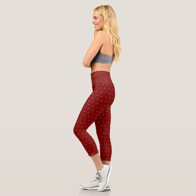 Maroon Colour Stylish Capri Leggings (Left)