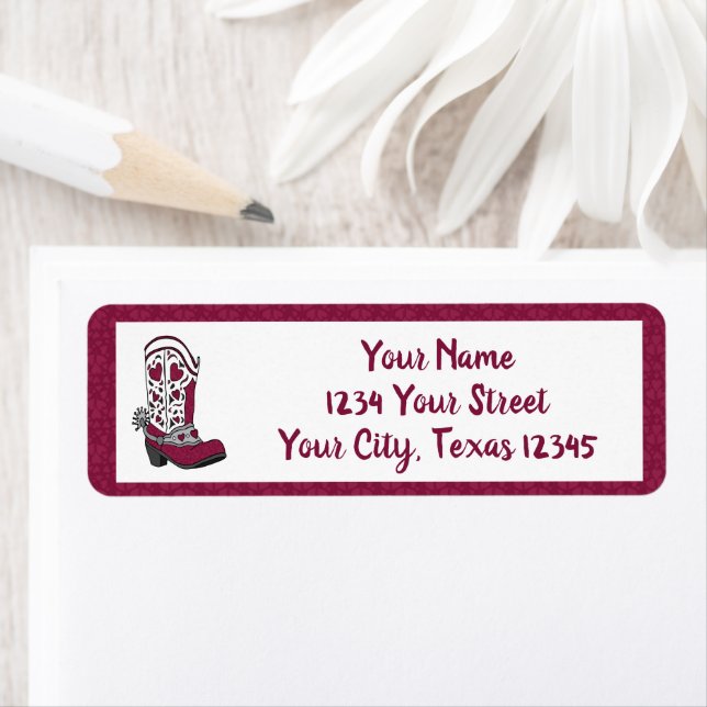 Maroon Heart Patterned Boot (En situation)