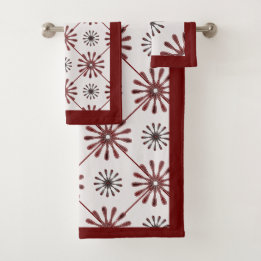 Maroon Red Retro Spiro Geometric Pattern Bath Towel Set