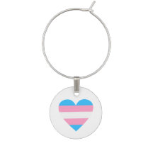 Coeur du drapeau transgenre