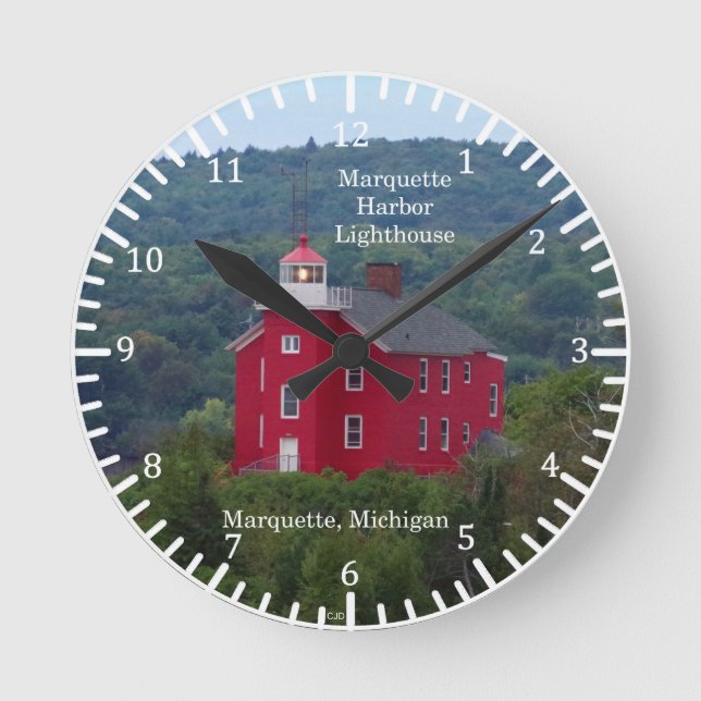 Marquette Harbour Lighthouse clock (2) (Front)