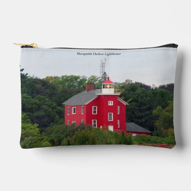 Marquette Harbour Lighthouse zipper bag (Front)