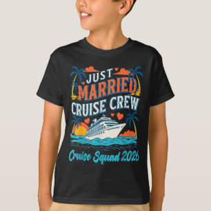 Married cruise crew 2026 honeymoon cruise vacation T-Shirt