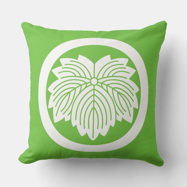 Maruoni Tsuta Throw Pillow (Front)