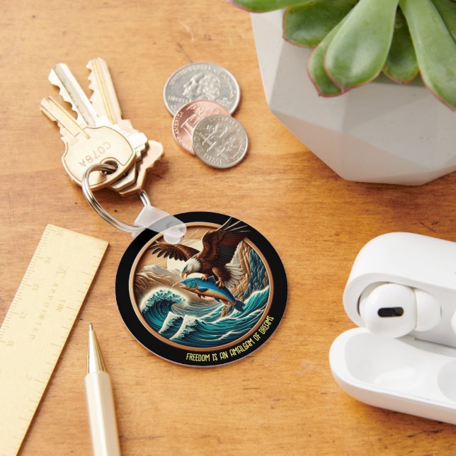 Marvellous Eagle Swooping Down to Catch Fish  Keychain (Desk)