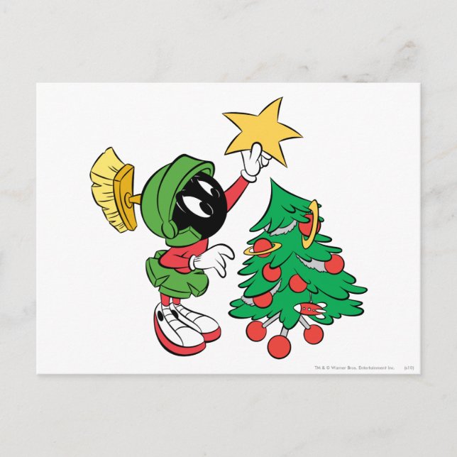 MARVIN THE MARTIAN™ putting star on tree Holiday Postcard (Front)