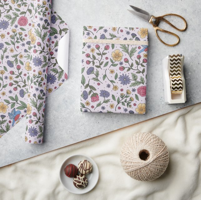 Mary Ellen's Garden Wrapping Paper (Crafts)