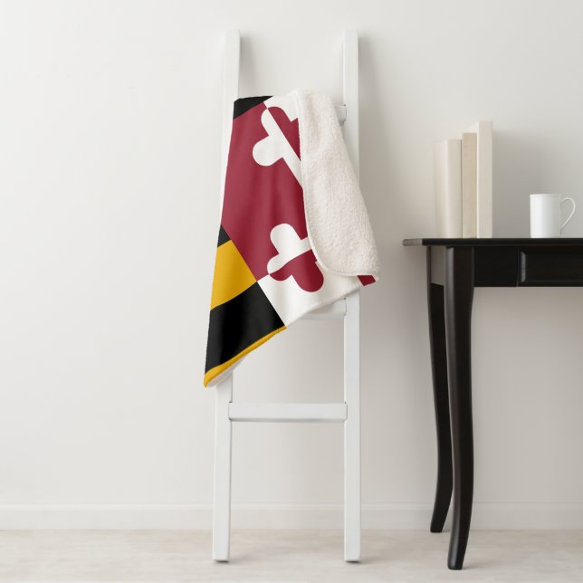 Maryland Flag Sherpa Blanket (In Situ)