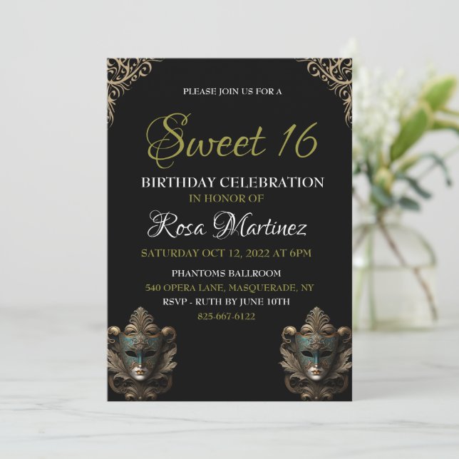 Masquerade sucré 16 invitation (Debout devant)