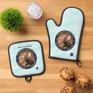 Matanuska Moose Milk Oven Mitt & Pot Holder Set