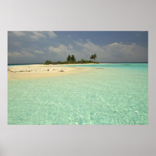 Mathidhoo Island, uninhabited, North Huvadhoo 3 Poster