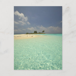 Mathidhoo Island, uninhabited, North Huvadhoo Postcard