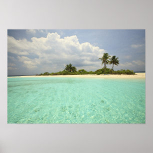 Mathidhoo Island, uninhabited, North Huvadhoo Poster