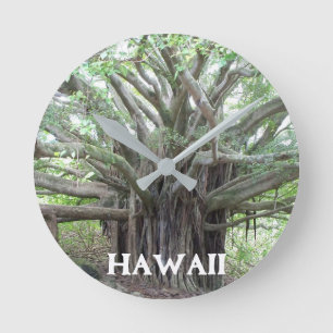 Maui Hawaii Bayan Tree Clock