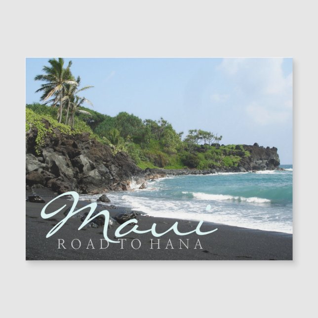Maui Road to Hana black sand beach (Front)