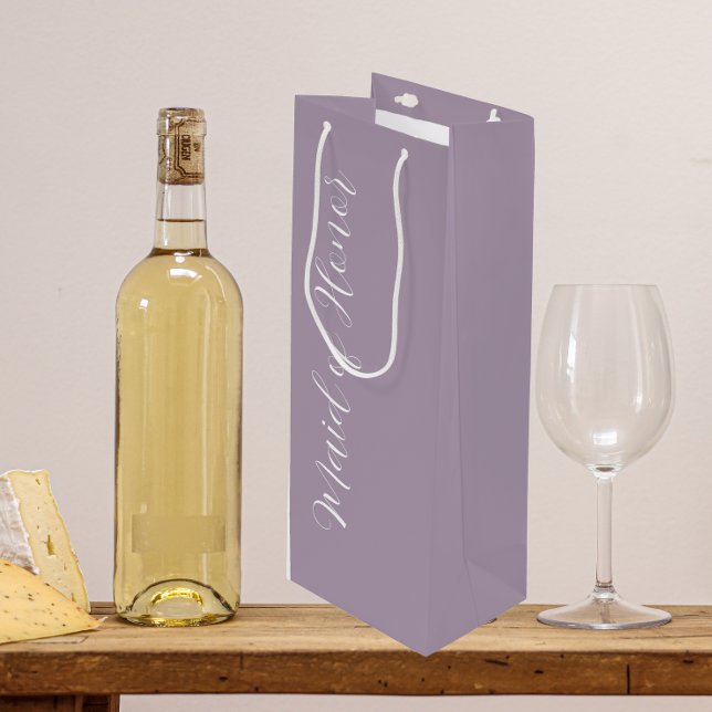 Mauve Stylized Script Maid of Honour Wine Gift Bag (In Situ)