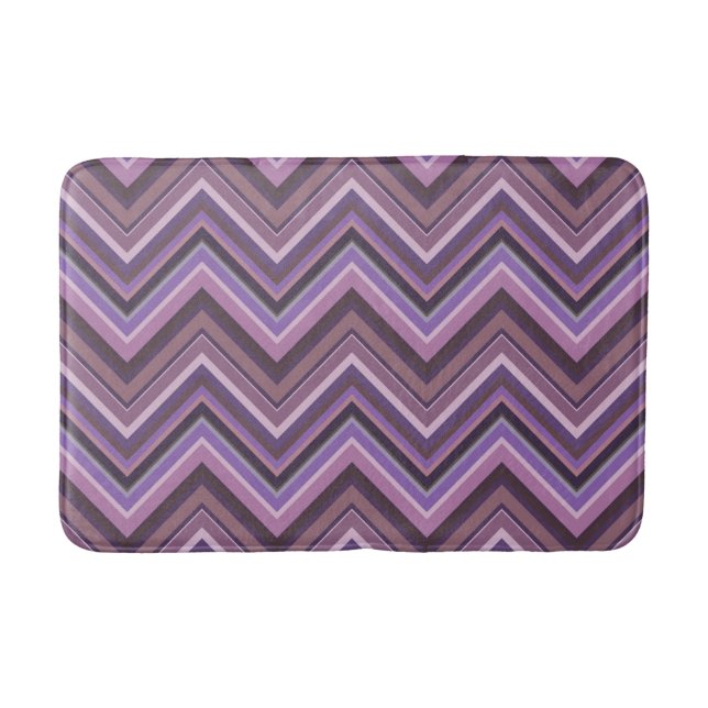 Mauve zigzag stripes bath mat (Front)