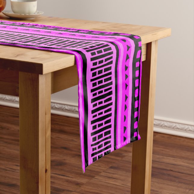 MAZIPOODLES Striped Ribbed Knitting Pattern 001 B  Long Table Runner (In Situ)