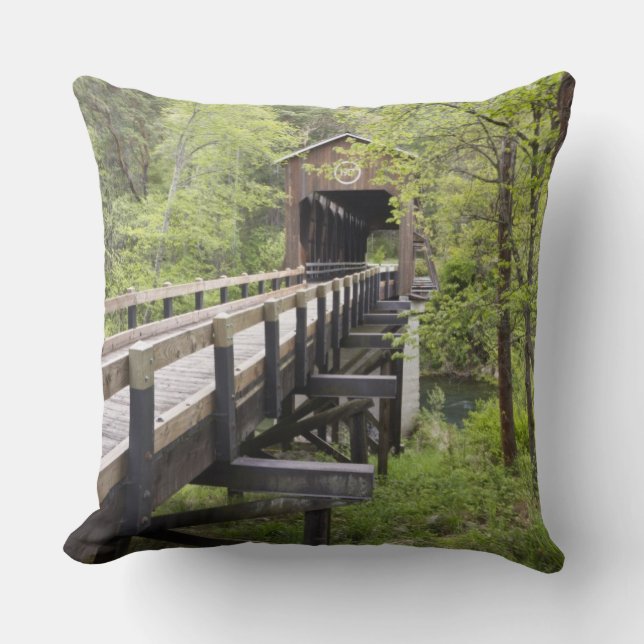 McKee covered bridge, Jacksonville, Oregon Throw Pillow (Front)