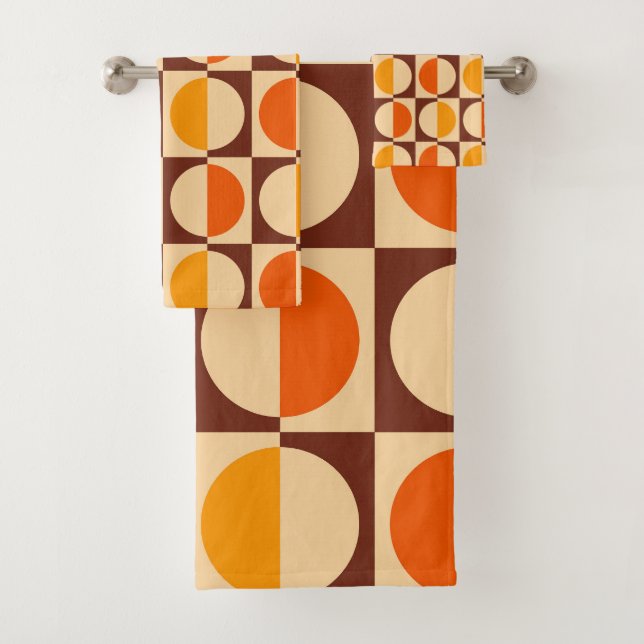 MCM Retro Geometric Half Square and Circle Pattern Bath Towel Set (Insitu)