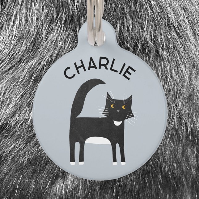 Médaillon Pour Animaux Chat Tuxedo Blanc Noir Personnalisé (Fun black and white Tuxedo cat pet tag with personalized custom name and details)